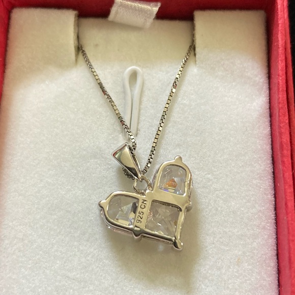 Tocara. Virginie heart shaped necklace. 925s and DiAmi clear stone 17”+2” - Picture 3 of 9